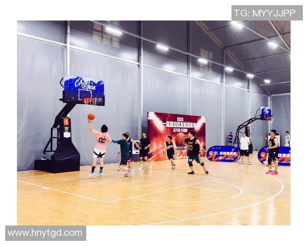 深圳篮球队的团队协作揭秘：如何在赛场上实现完美配合与默契合作