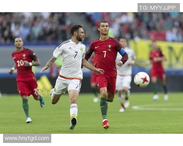 国外足球明星眼中的全球足球风云与精彩瞬间解析 国外足球明星眼中的全球足球风云与精彩瞬间解析